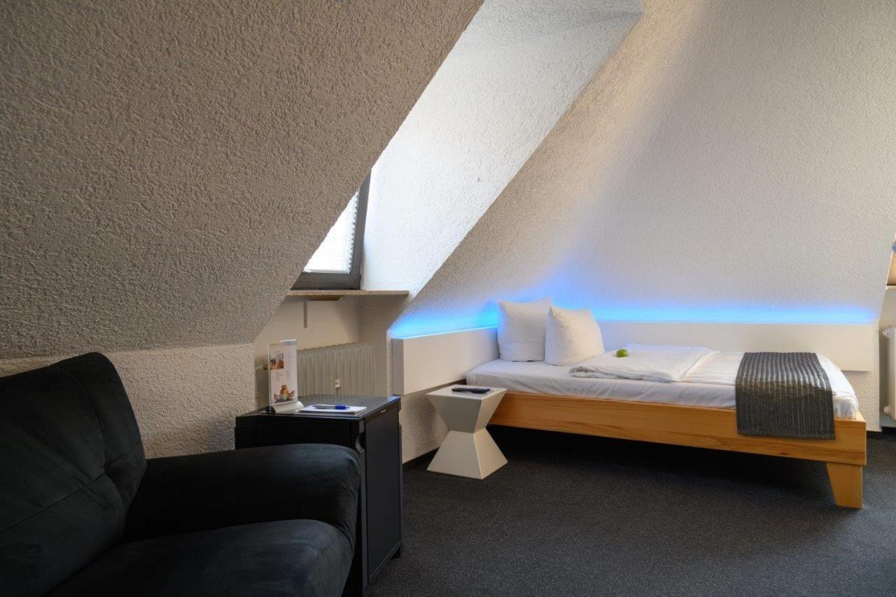 Hotel Heymann ไคเซอร์สเลาเทิร์น ภายนอก รูปภาพ